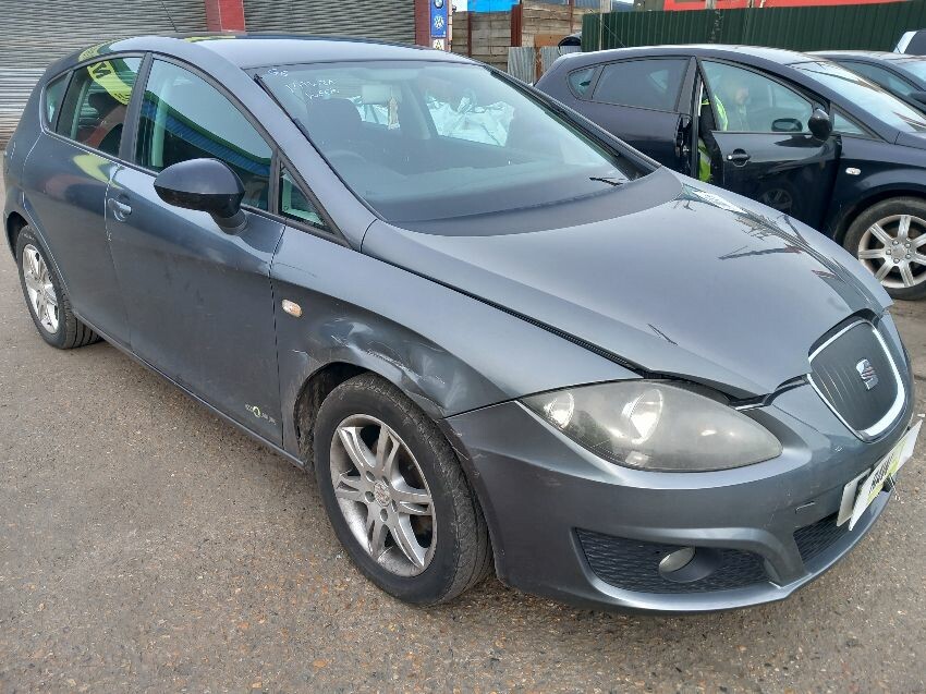 2011 SEAT LEON