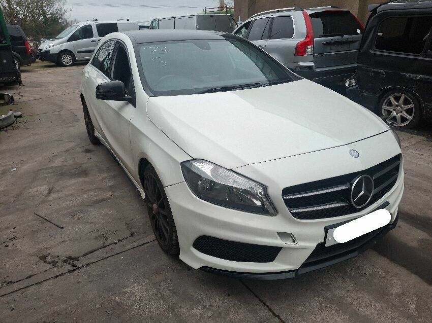 2015 MERCEDES A-CLASS