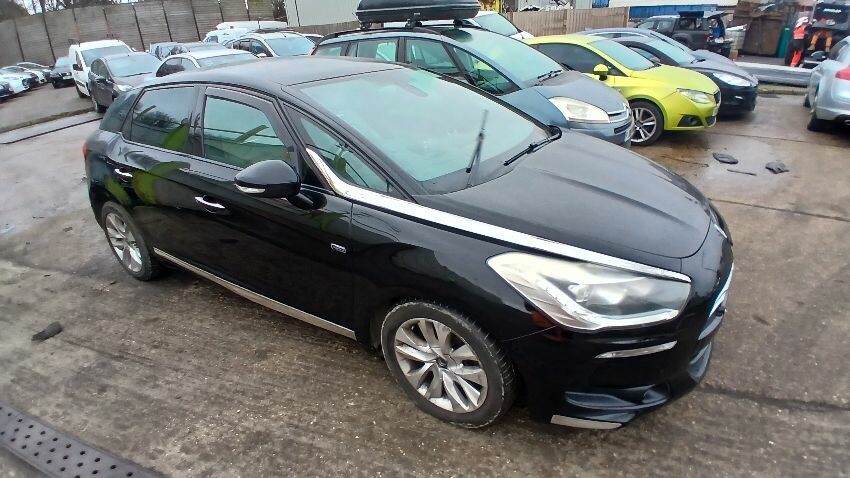 2013 CITROEN DS5