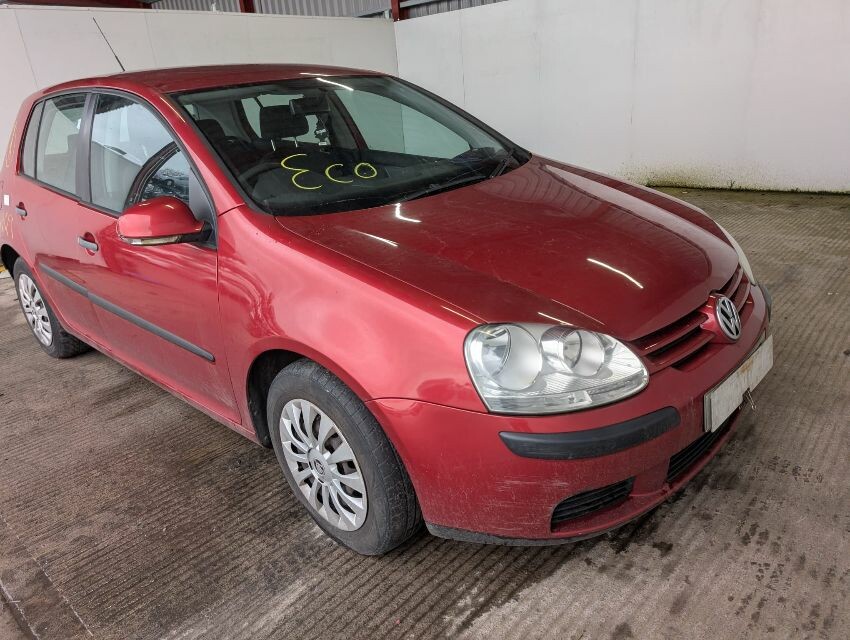 2005 VOLKSWAGEN GOLF