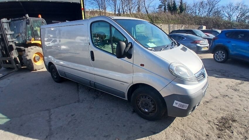 2012 VAUXHALL VIVARO