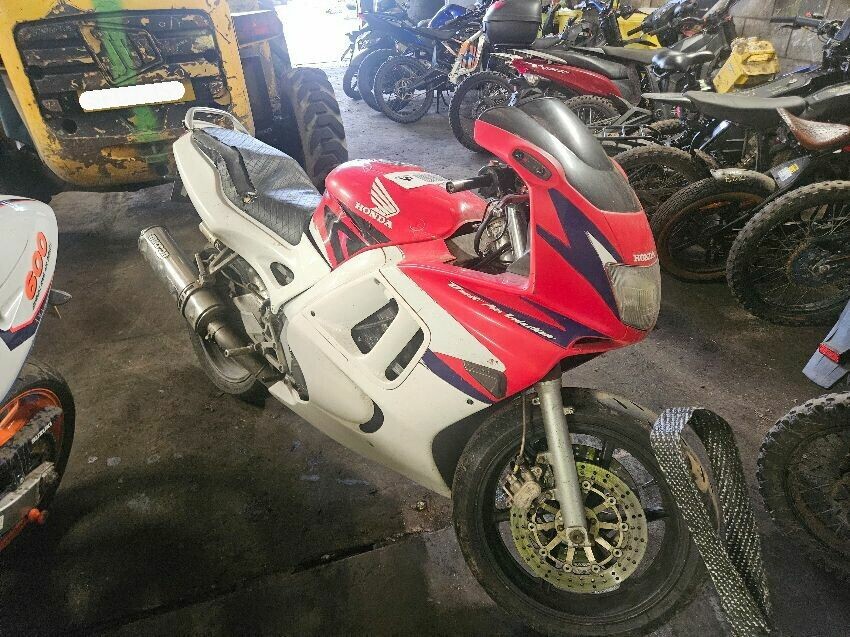 1998 HONDA CBR