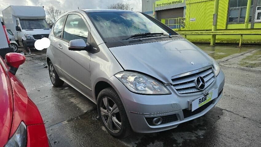 2009 MERCEDES A-CLASS