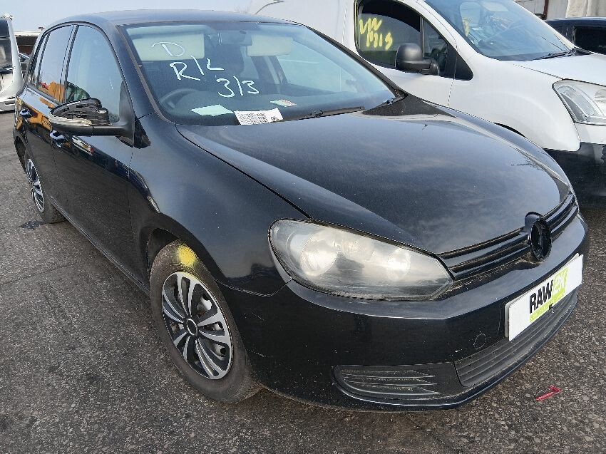 2010 VOLKSWAGEN GOLF