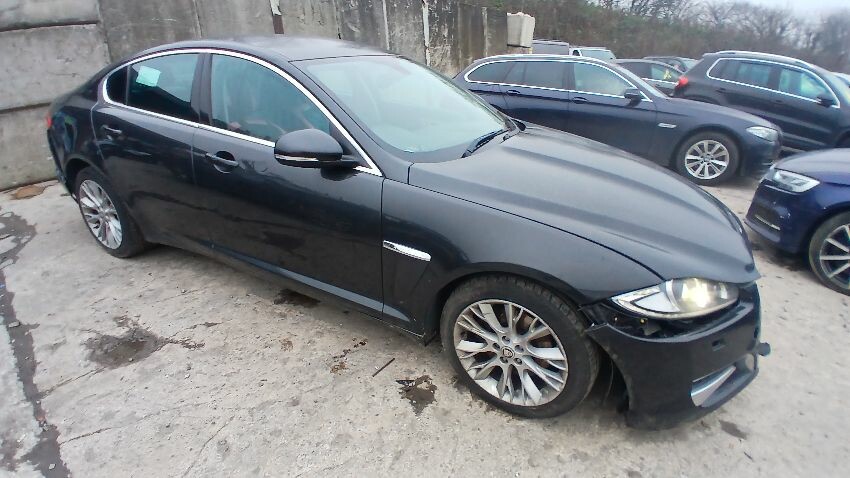 2012 JAGUAR XF