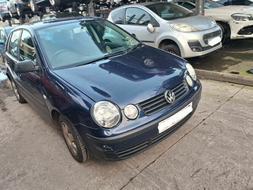 2004 VOLKSWAGEN POLO
