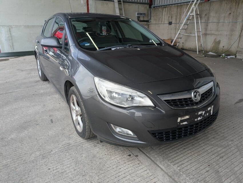 2010 VAUXHALL ASTRA