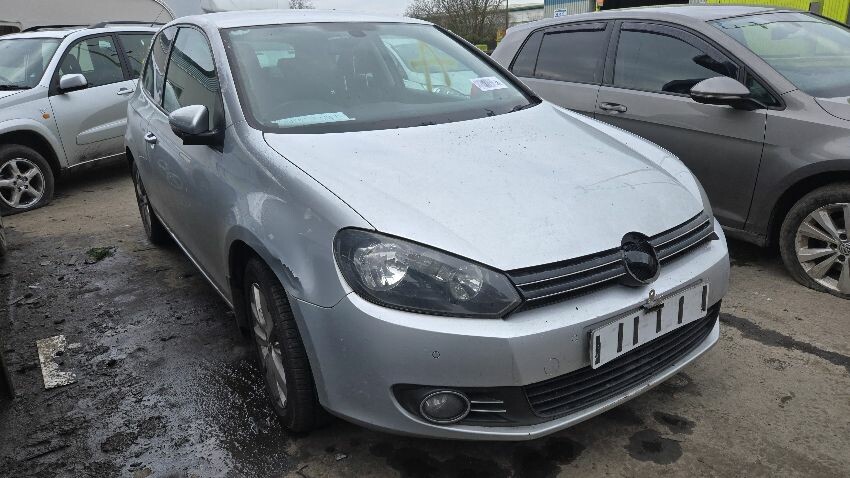 2012 VOLKSWAGEN GOLF