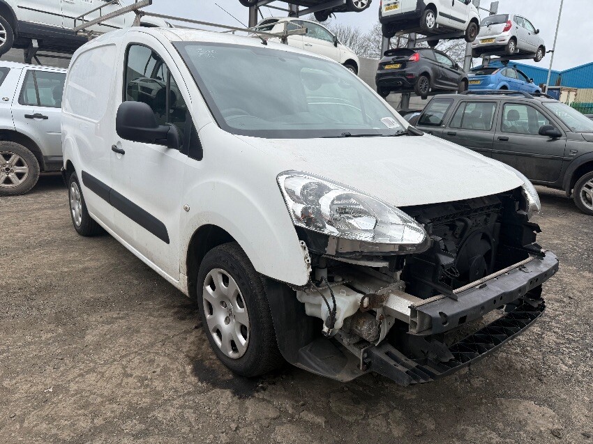 2014 PEUGEOT PARTNER