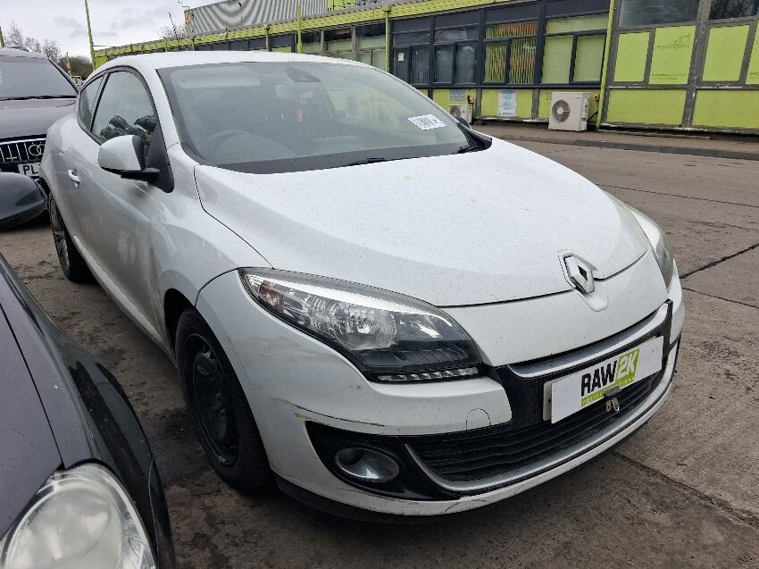 2012 RENAULT MEGANE