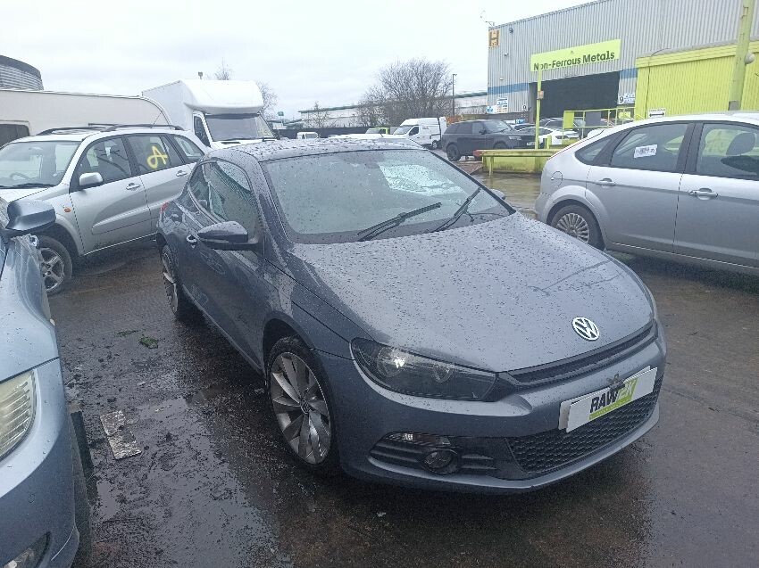 2009 VOLKSWAGEN SCIROCCO