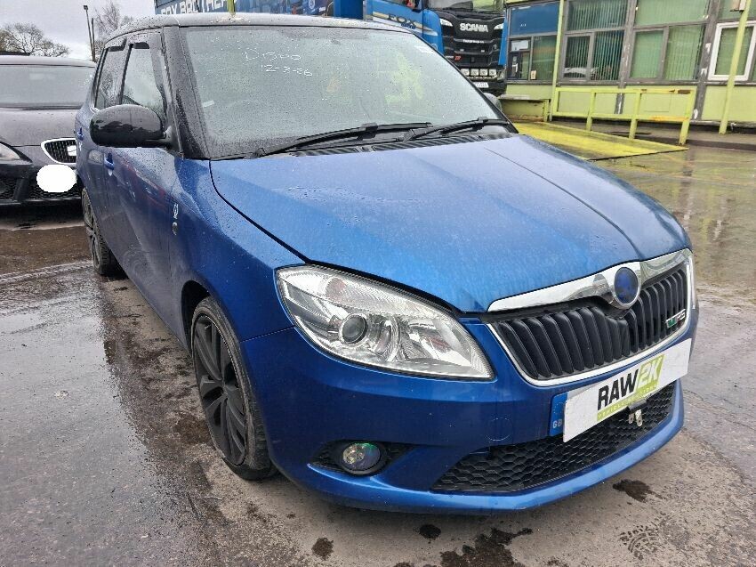 2011 SKODA FABIA