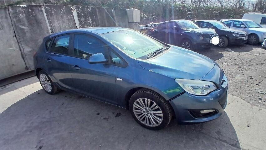 2013 VAUXHALL ASTRA