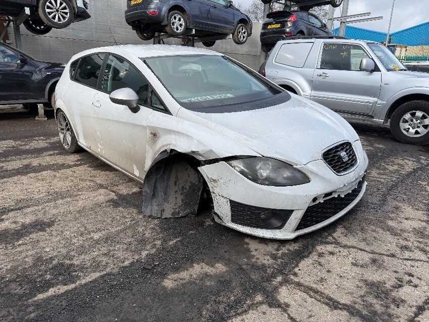 2011 SEAT LEON