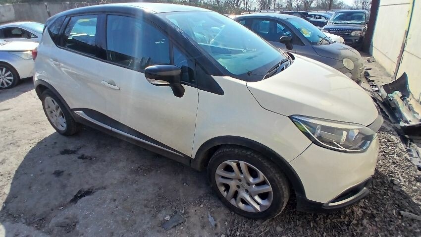 2016 RENAULT CAPTUR