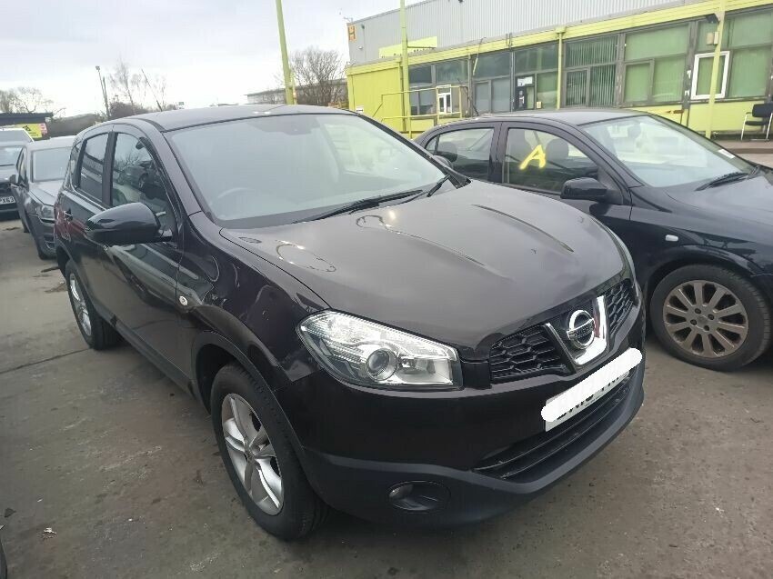 2013 NISSAN QASHQAI