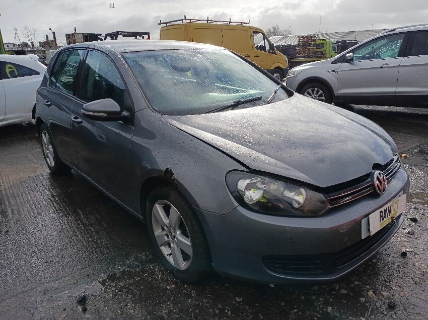 2012 VOLKSWAGEN GOLF