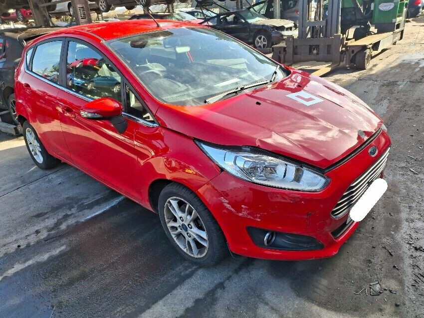2014 FORD FIESTA