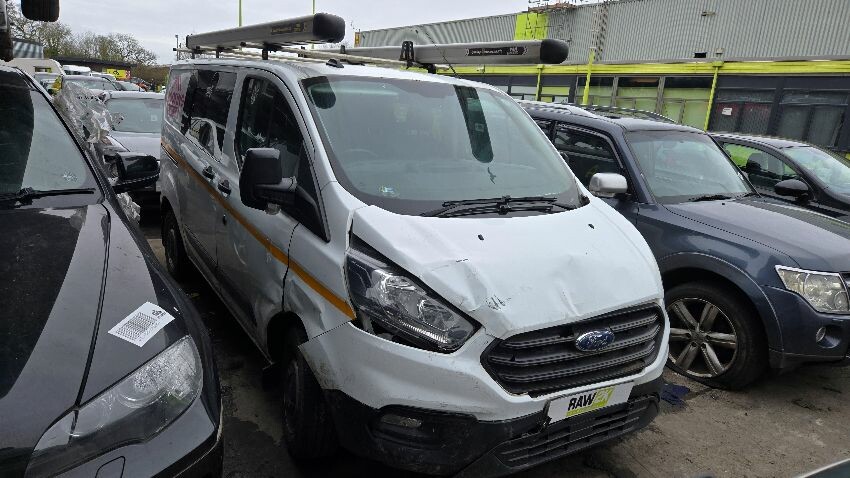 2022 FORD TRANSIT CUSTOM