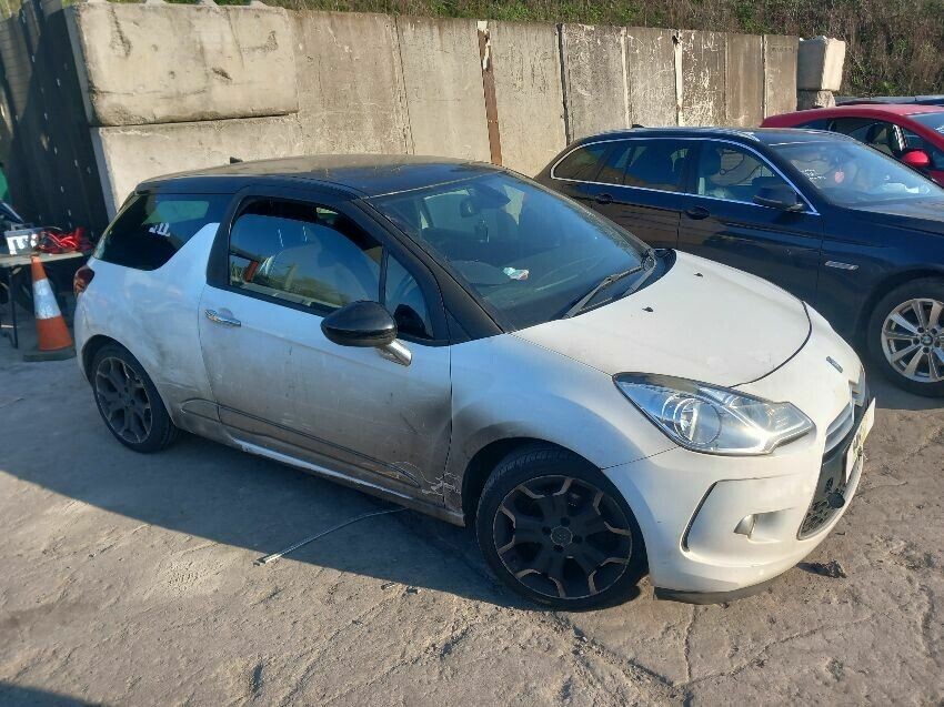 2014 CITROEN DS3