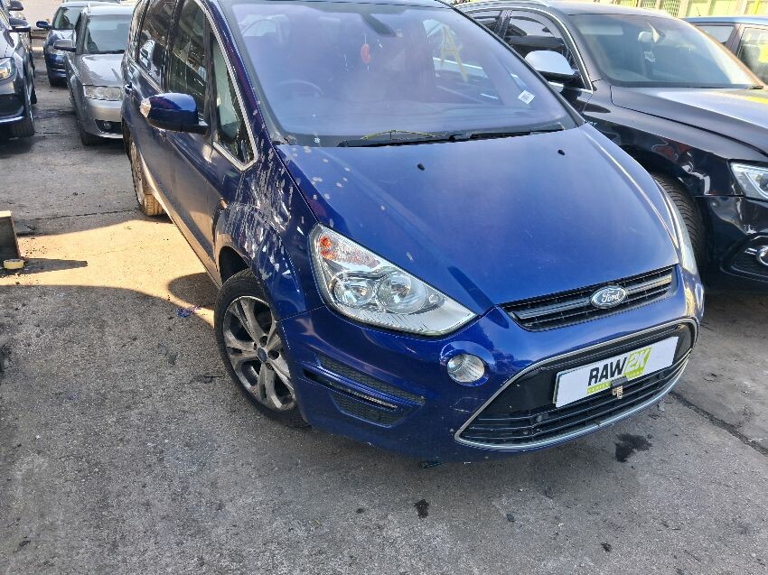 2014 FORD S-MAX