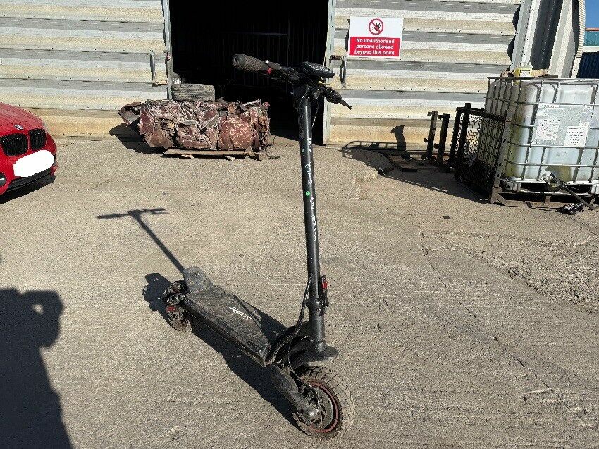  ELECTRIC SCOOTER IX7 PRO