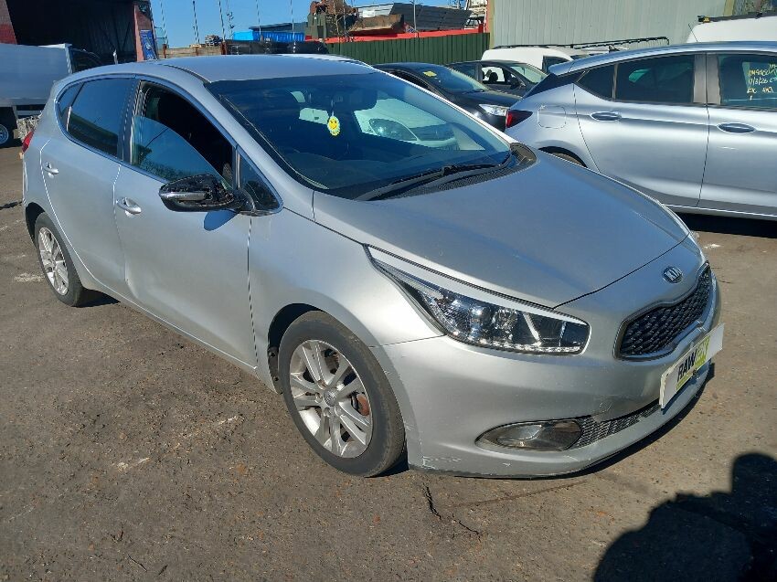2012 KIA CEED