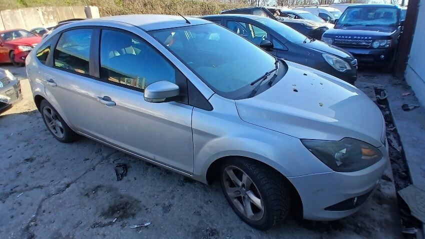 2010 FORD FOCUS