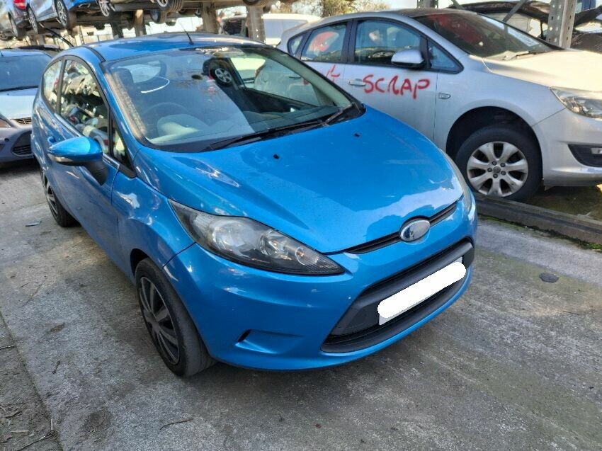 2009 FORD FIESTA