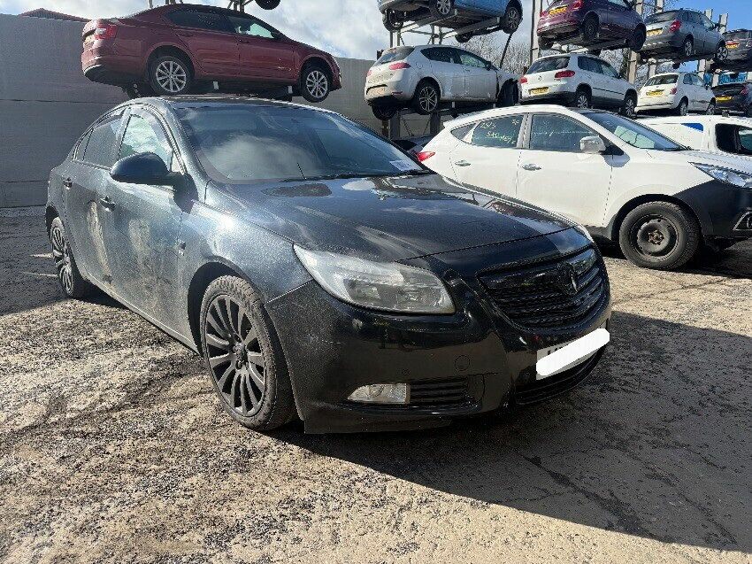 2011 VAUXHALL INSIGNIA