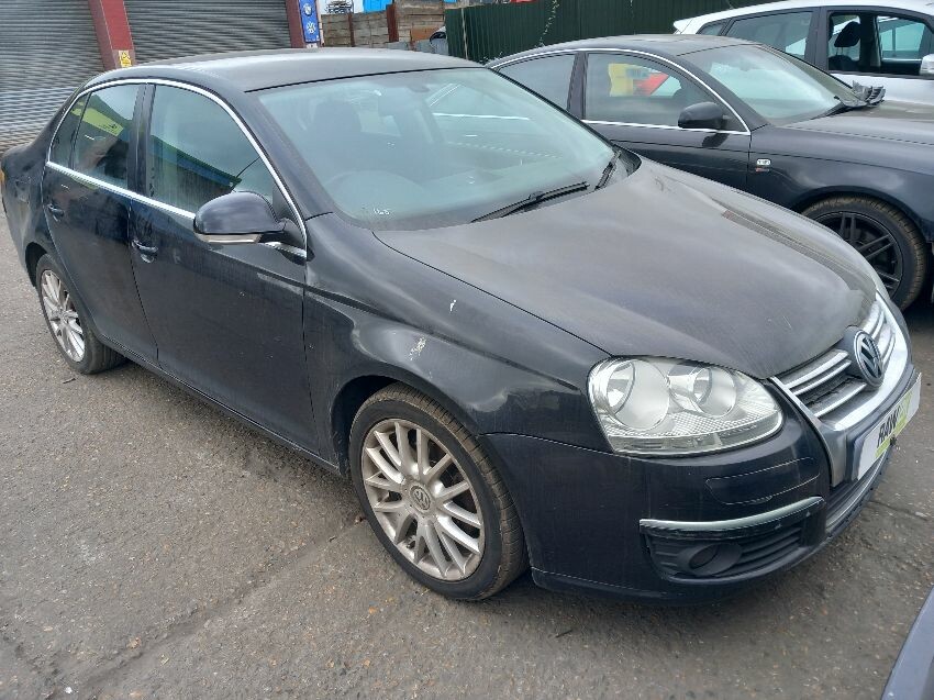 2010 VOLKSWAGEN JETTA