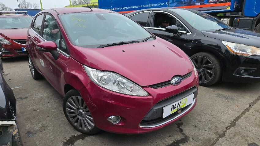2009 FORD FIESTA
