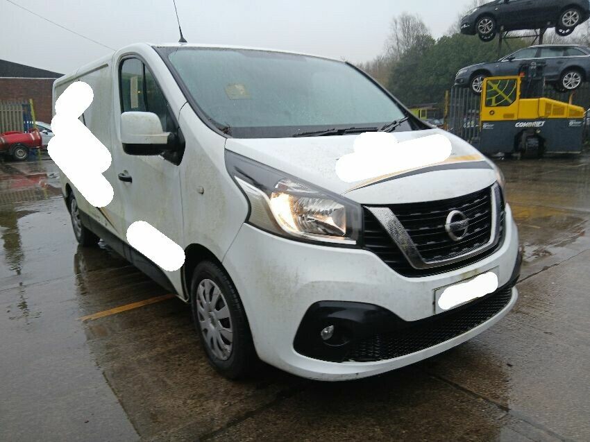 2020 NISSAN NV300