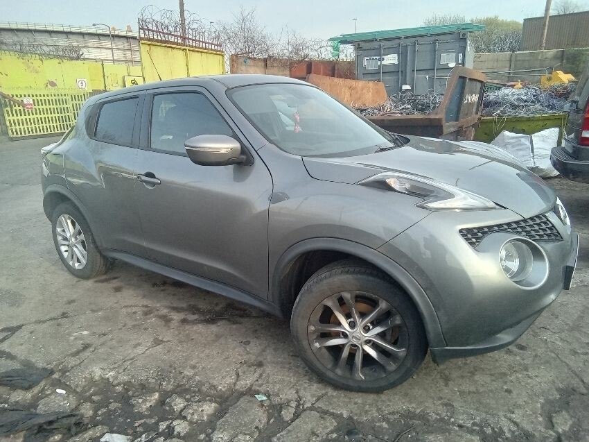 2017 NISSAN JUKE