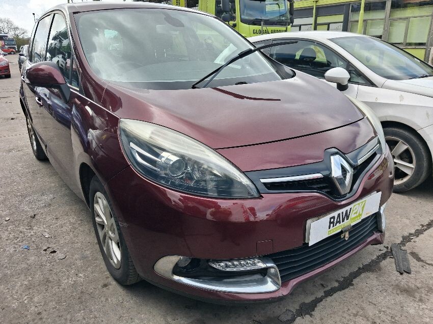 2014 RENAULT SCENIC