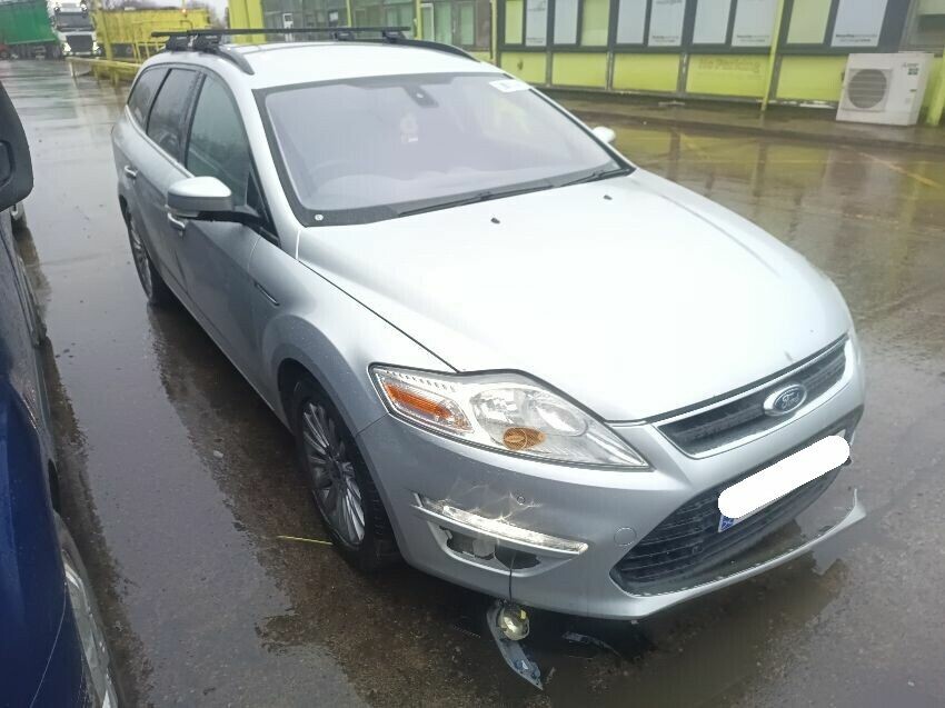 2013 FORD MONDEO