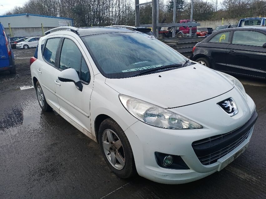 2013 PEUGEOT 207