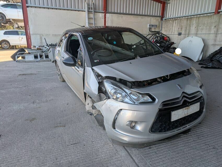 2015 CITROEN DS3