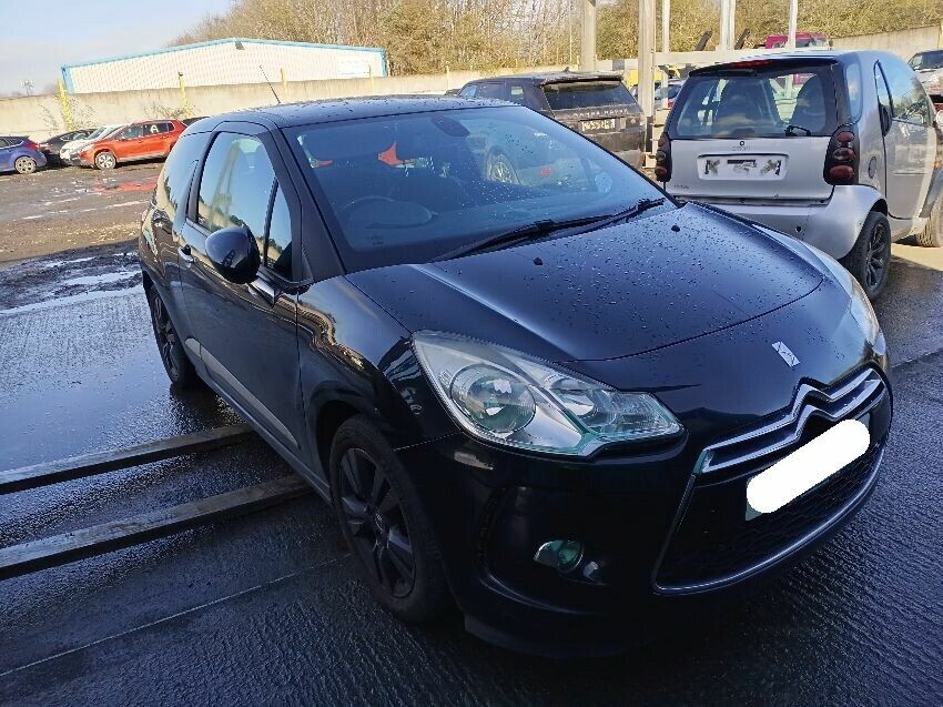 2010 CITROEN DS3