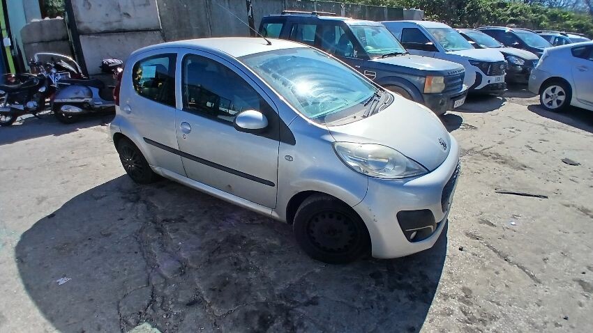 2012 PEUGEOT 107