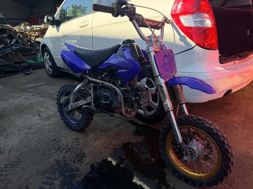  MOTORCYCLE MOTORCYCLE