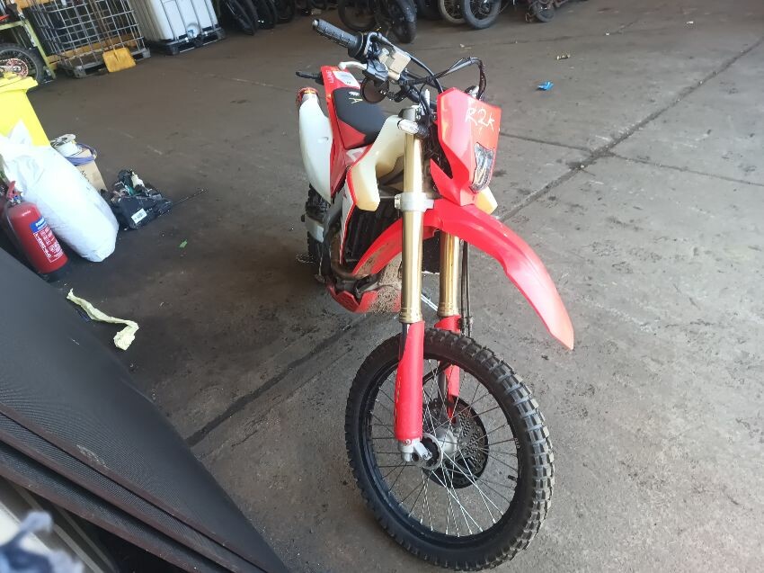 2018 HONDA CRF