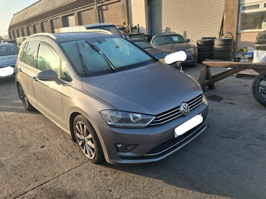 2014 VOLKSWAGEN GOLF SV