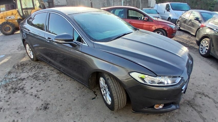 2016 FORD MONDEO