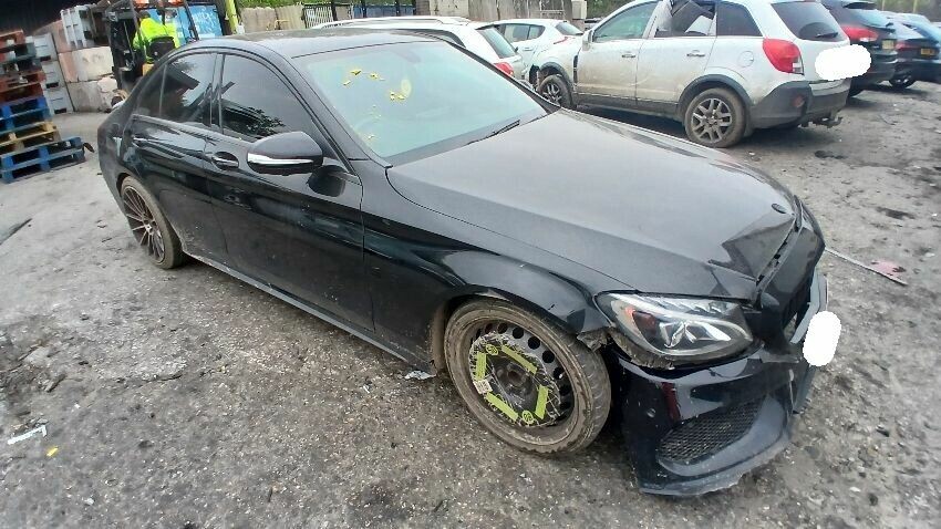 2015 MERCEDES C-CLASS