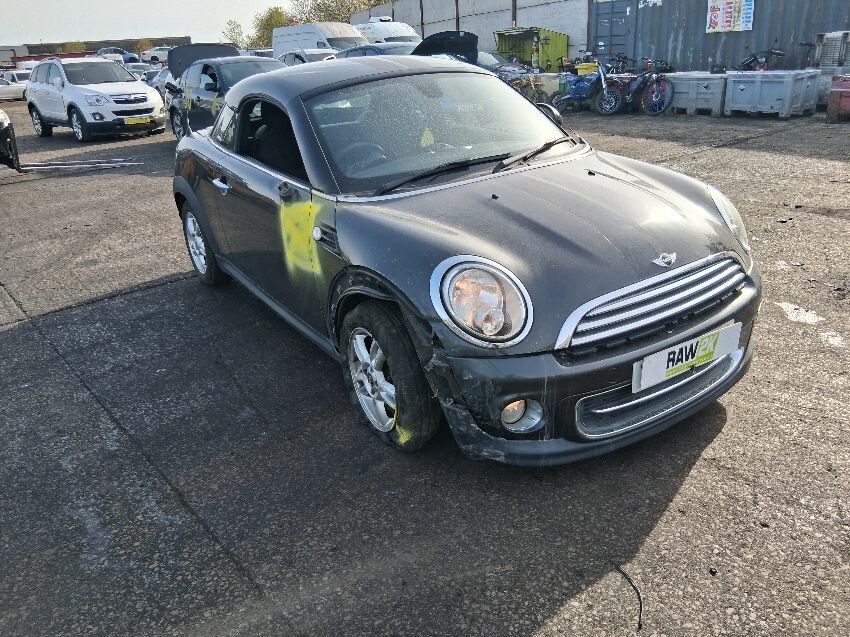 2012 MINI COUPE