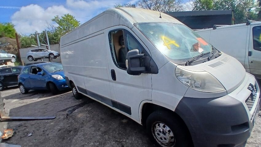 2014 PEUGEOT BOXER