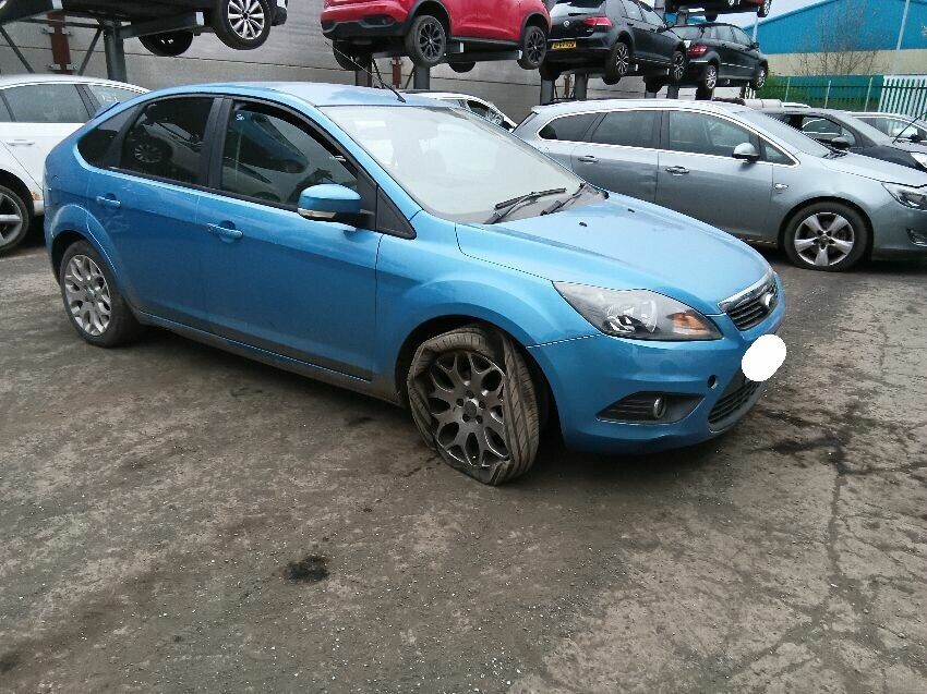 2010 FORD FOCUS