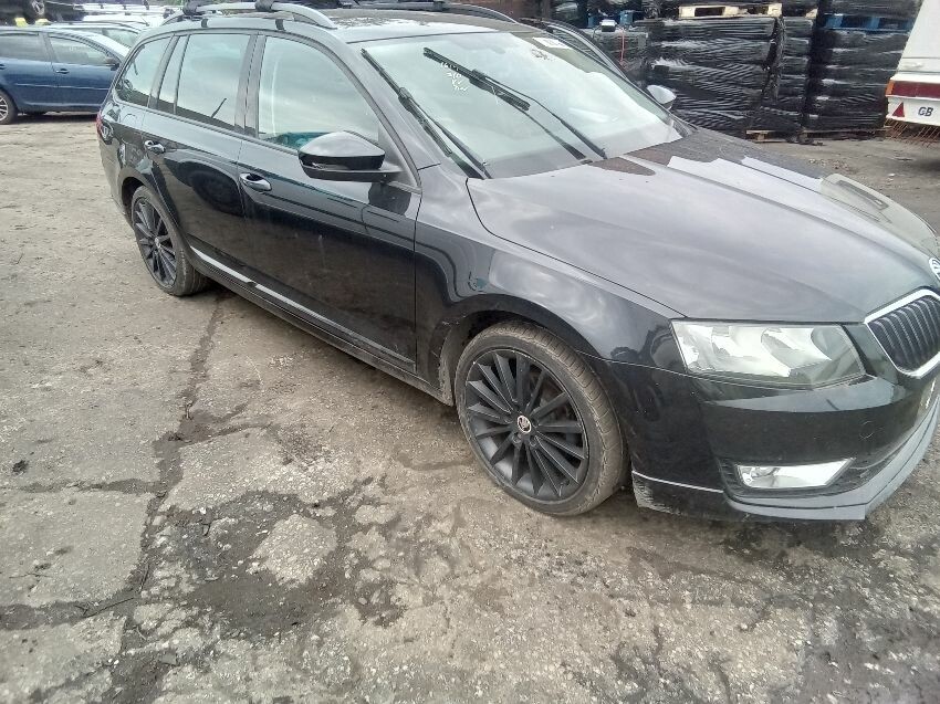 2014 SKODA OCTAVIA