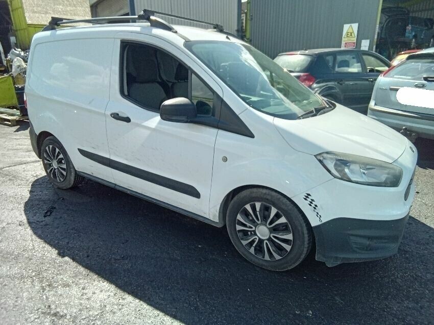 2015 FORD TRANSIT COURIER